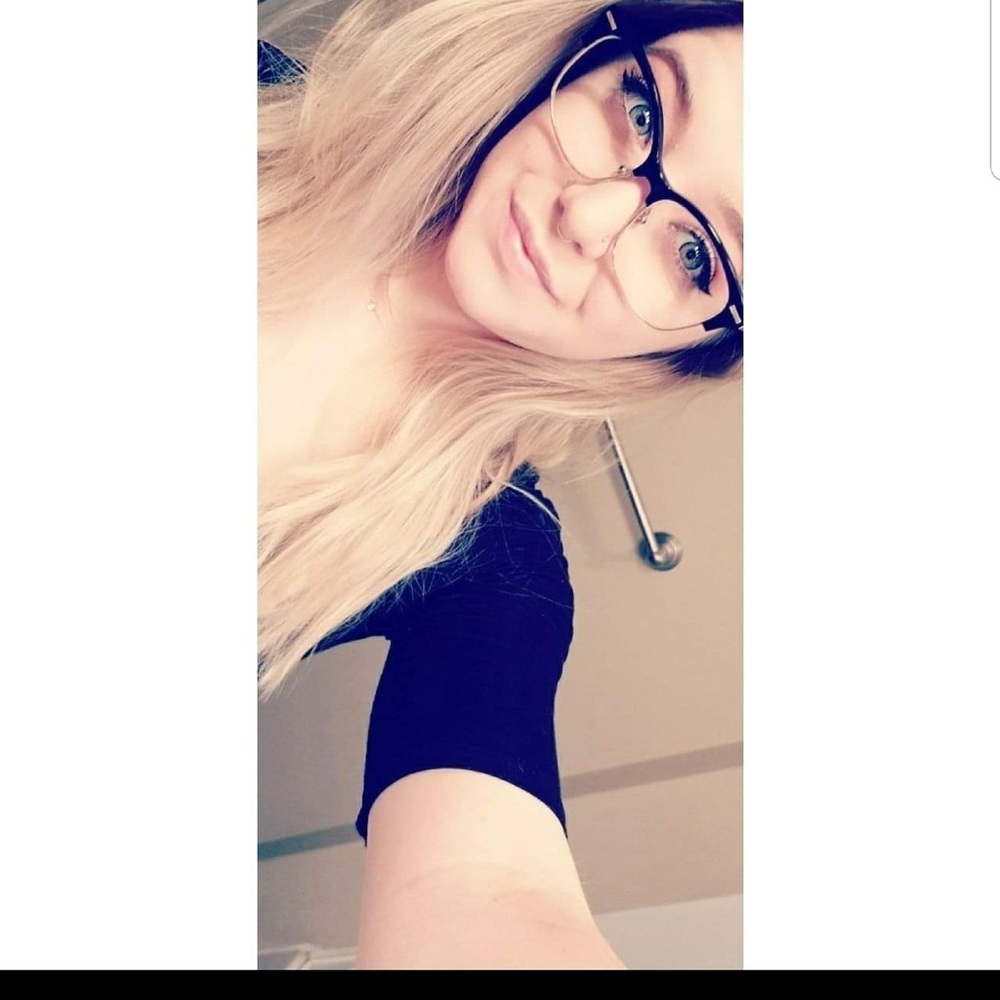 Meet your Posher, Erika